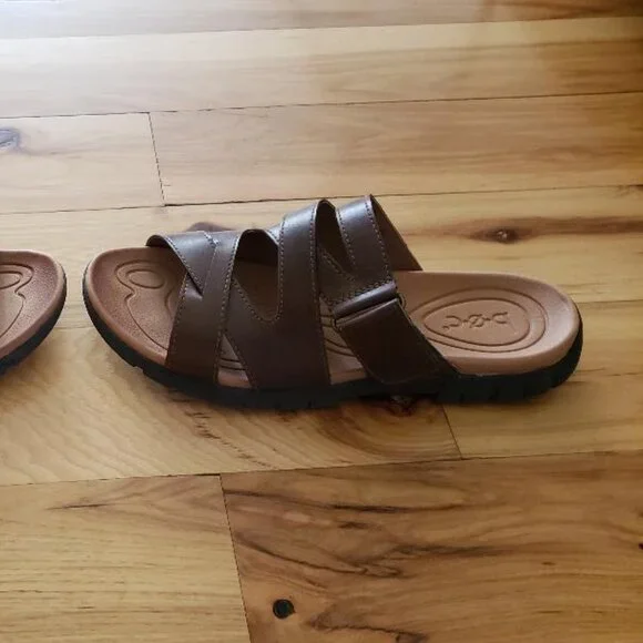 Brown Leather Women's Sandals - Picture 3 of 4